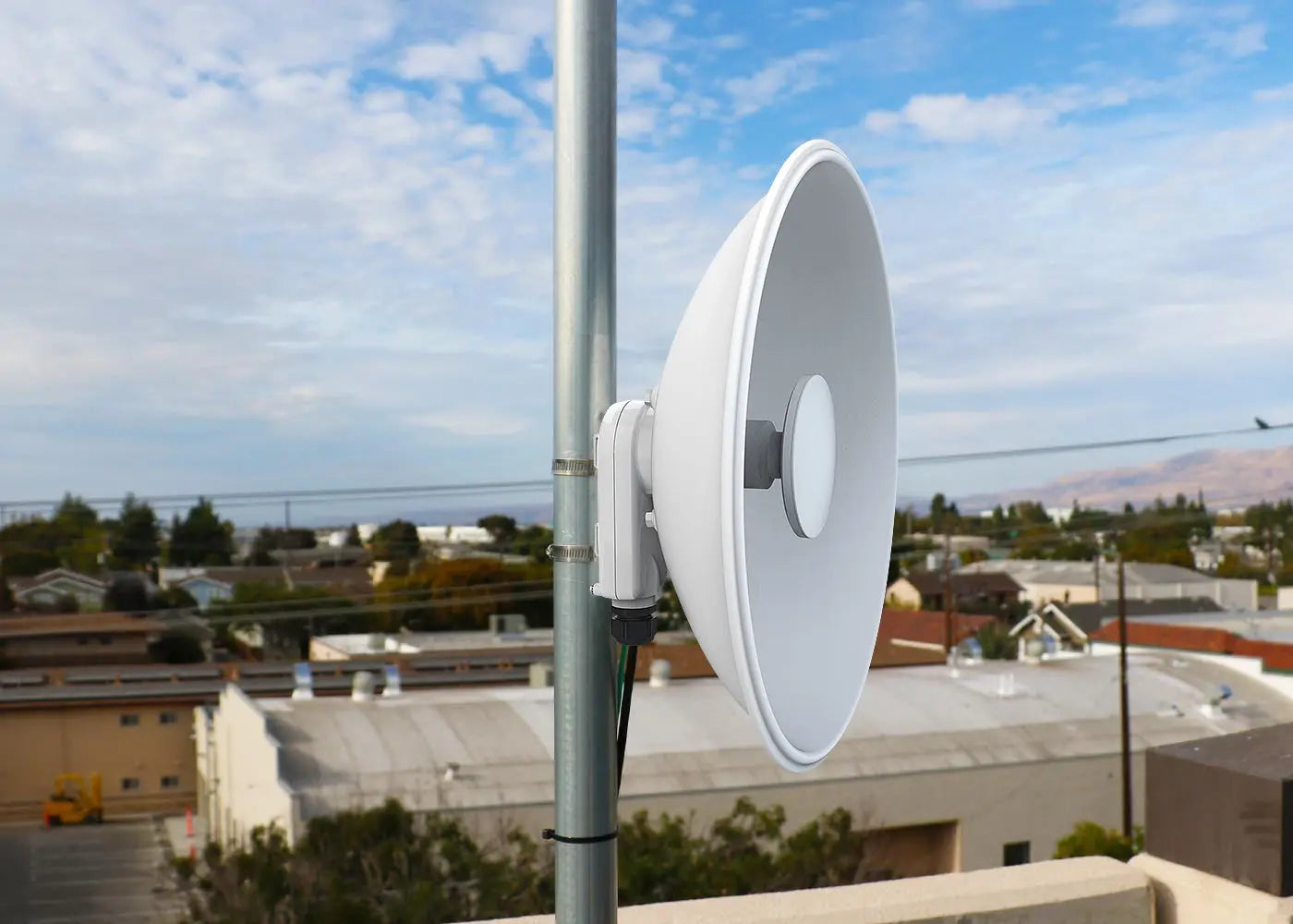 100-00101 C5x IP67 4.9-6.4 GHz Modular 8dBi Radio - Mimosa B.O. end the May 2024 / Non disponible avant la fin Mai 2024 Mimosa